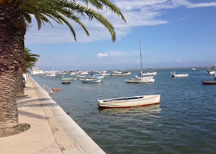 Апартаменты Tavira Sta Luzia Penthouse Casa Vitoria With Amazing View Санта-Лузия